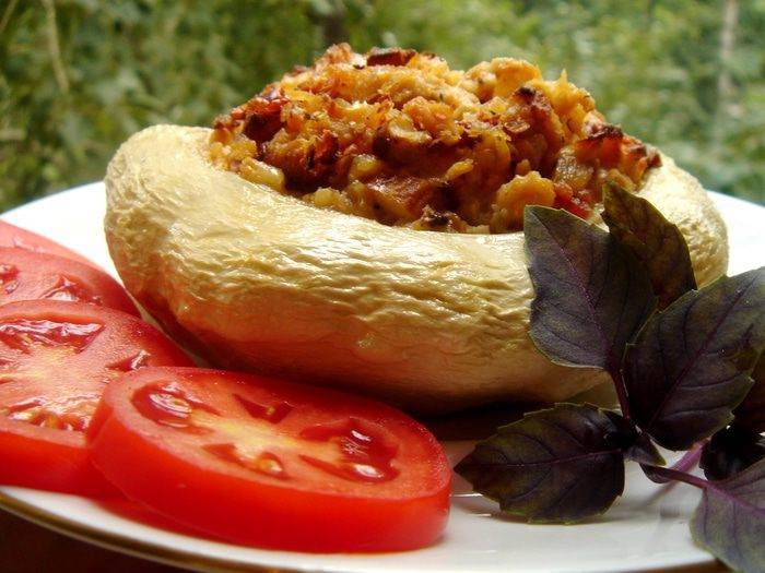 Фаршированные патиссоны