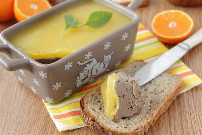 Паштет из печени с апельсиновым желе