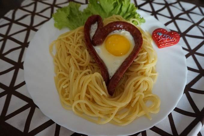 Паста карбонара в день Святого Валентина