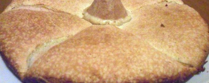 Бисквитный пирог с грушами