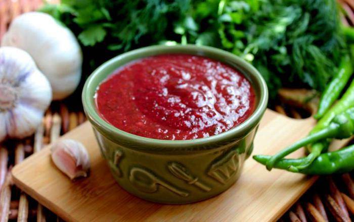 Ткемали с алычой